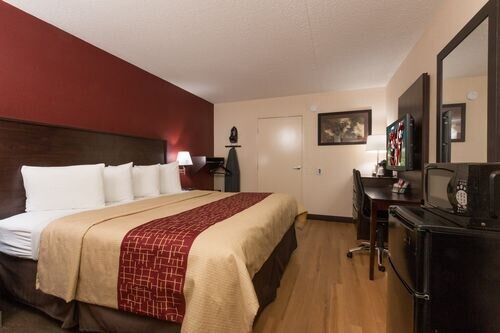 Red Roof Motel 2*